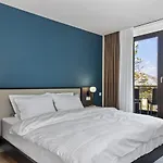 Uni88 Apartments Hotel 4*