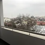 Apart Otel Uni88 Bükreş