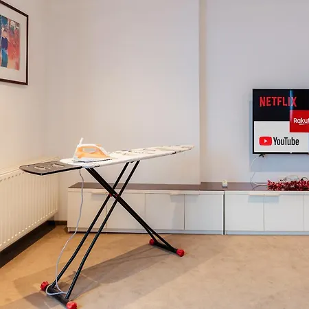 Uni88 Apartament *