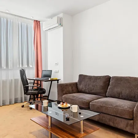 Uni88 * Bükreş
