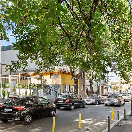 アパートホテル Uni88