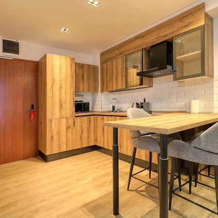 Uni88 Apartments Hotel 4* ブカレスト