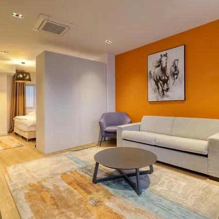 Uni88 Apartament