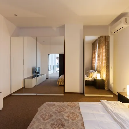 アパートホテル Uni88 Apartments Hotel 4*