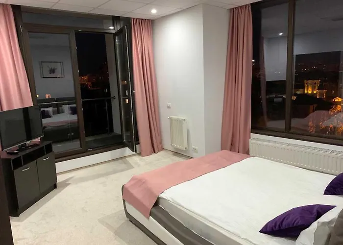 Uni88 Lejlighedshotel 4*