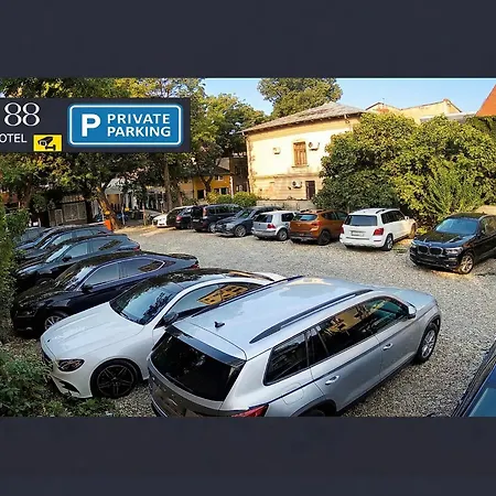 Uni88 Apartments Hotel Aparthotel