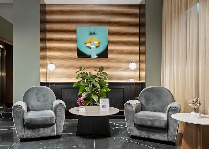 Aparthotel Uni88 Apartments Hotel 4*