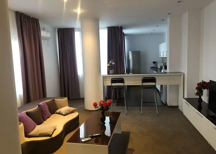 Aparthotel Uni88 Apartments Hotel