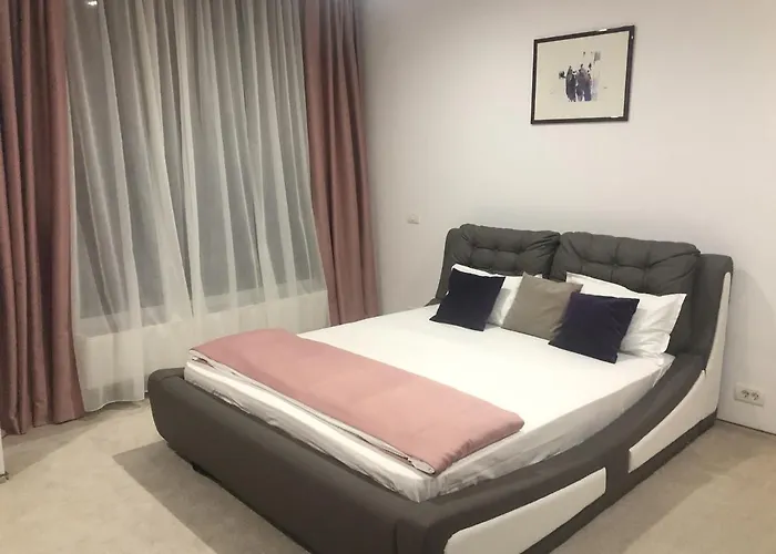 Aparthotel Uni88 Apartments Hotel 4*